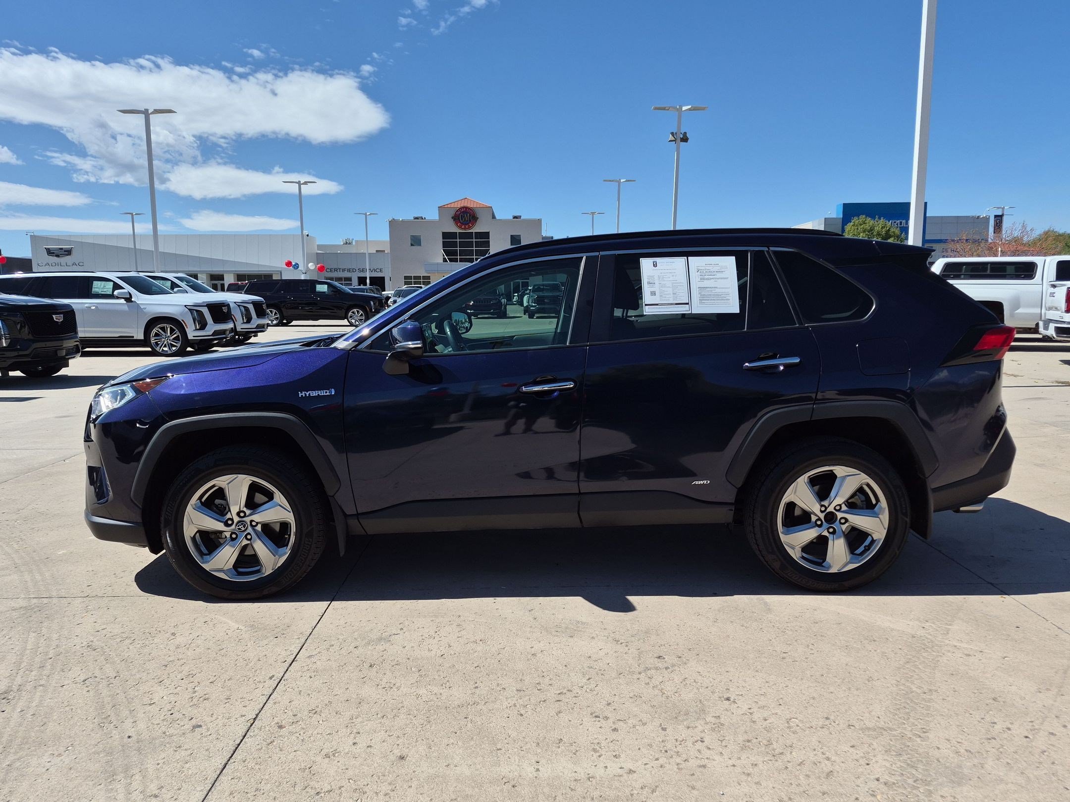 Used 2020 Toyota RAV4 Limited AWD/4WD image 2