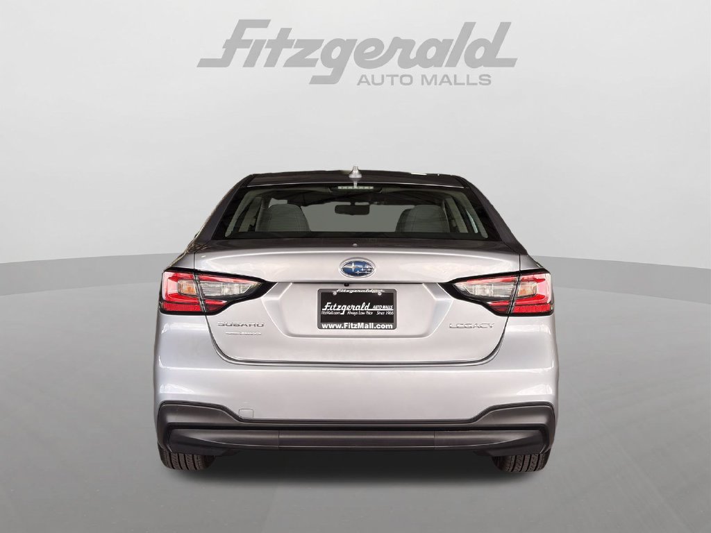 Used 2025 Subaru Legacy Premium AWD/4WD image 9