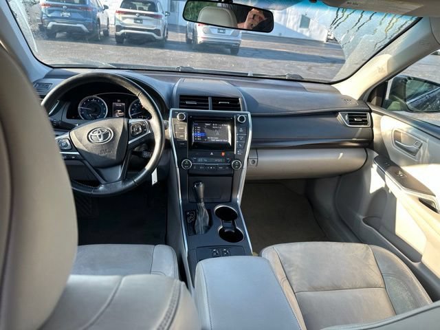 Used 2015 Toyota Camry XLE FWD image 11