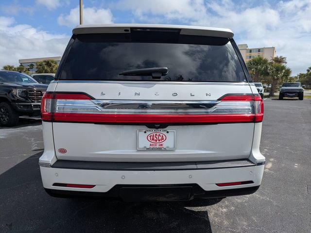 Used 2018 Lincoln Navigator Select image 5