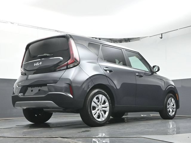 Used 2025 Kia Soul LX FWD image 37