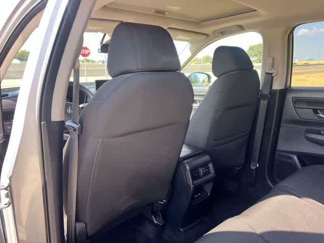 Used 2025 Honda CR-V EX image 13