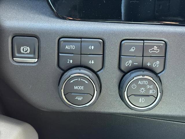 Certified 2024 Chevrolet Silverado 1500 ZR2 w/ ZR2 Bison Edition image 18