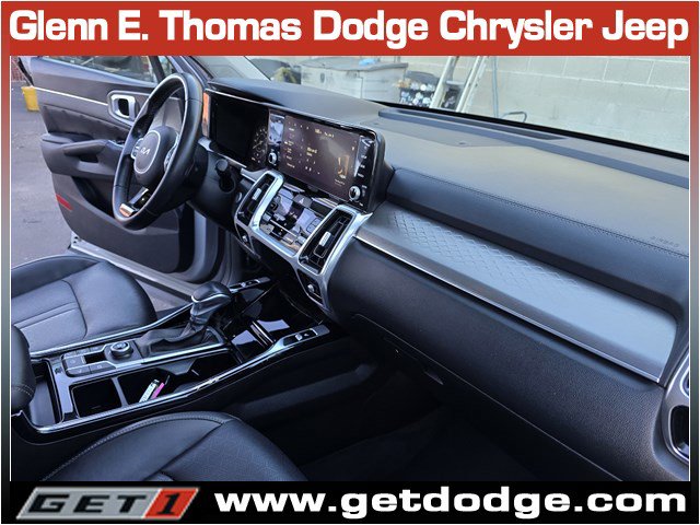 Used 2023 Kia Sorento SX image 35