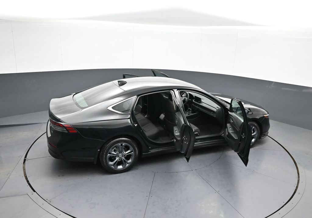 Certified 2023 Honda Accord EX image 42