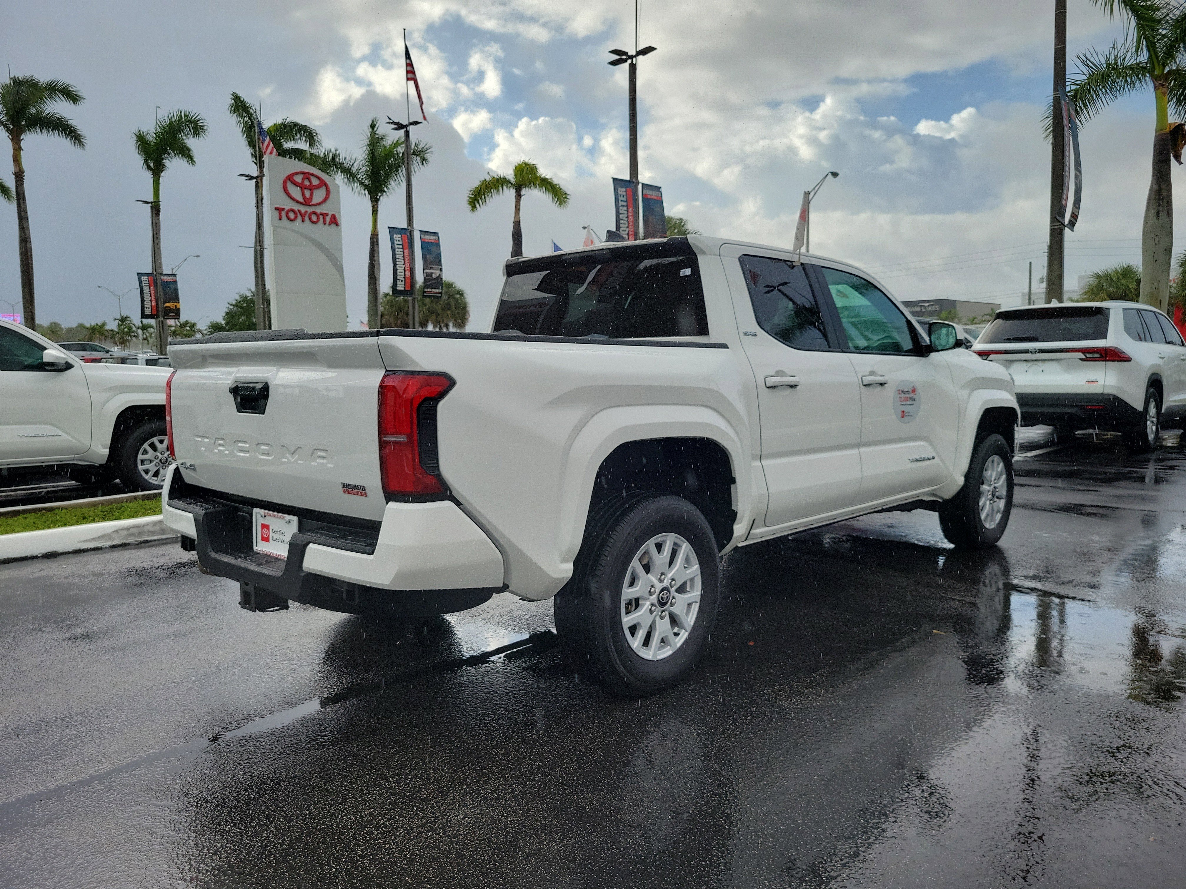 Certified 2025 Toyota Tacoma SR5 image 12