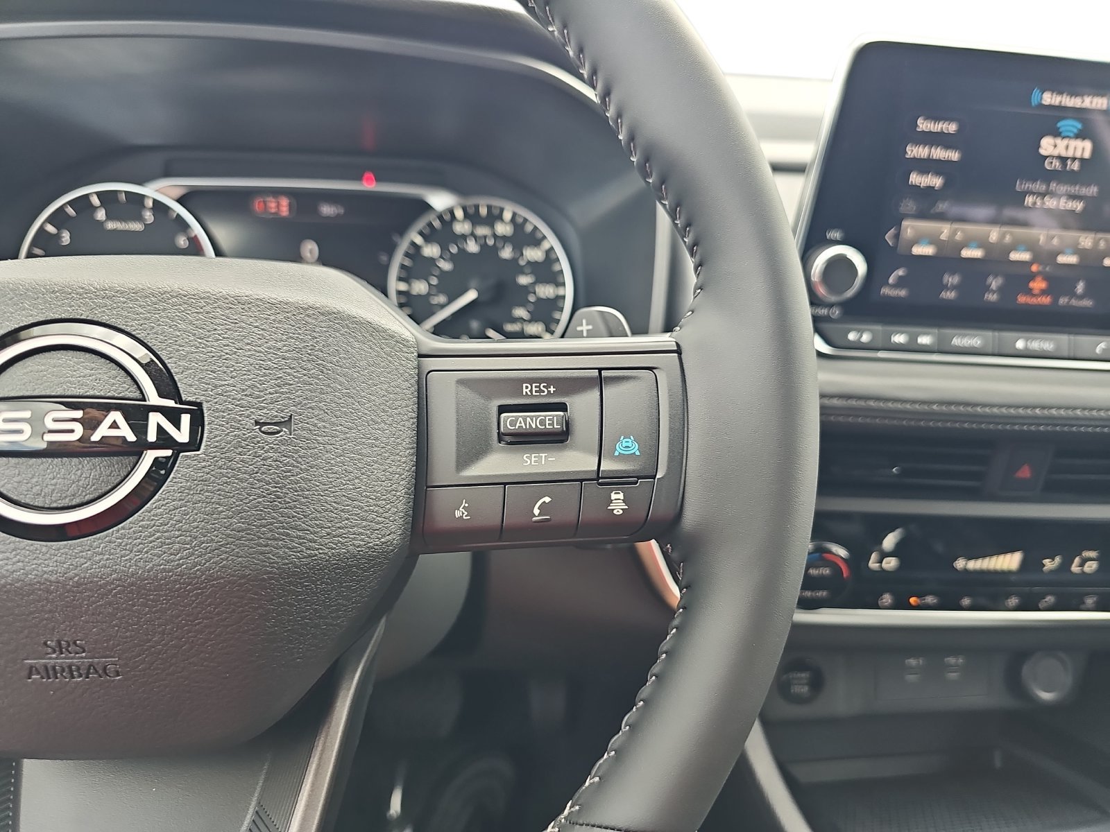 New 2027 Nissan Rogue Dark Armor FWD image 18