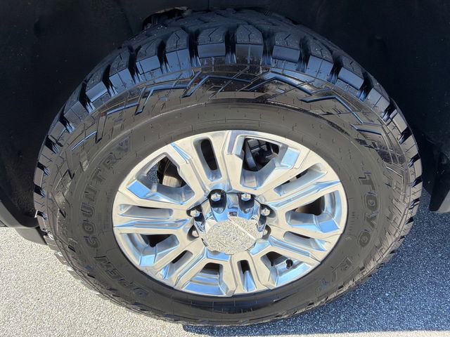 Used 2024 GMC Sierra 2500 Denali Ultimate w/ Max Trailering Package image 11