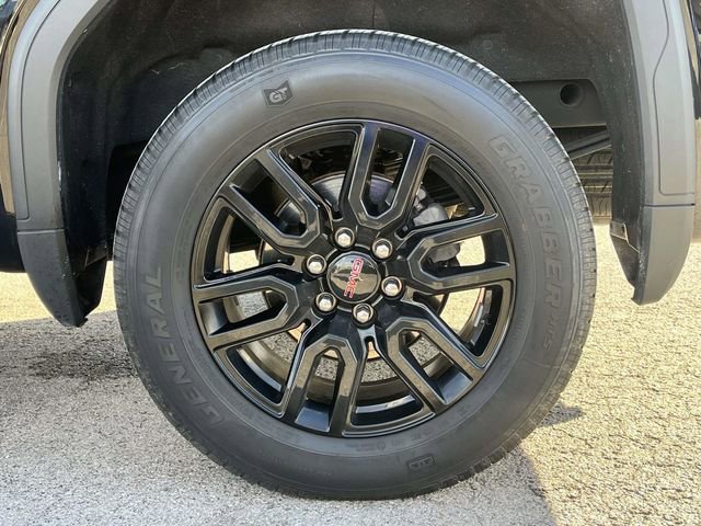 Used 2022 GMC Sierra 1500 Elevation image 11