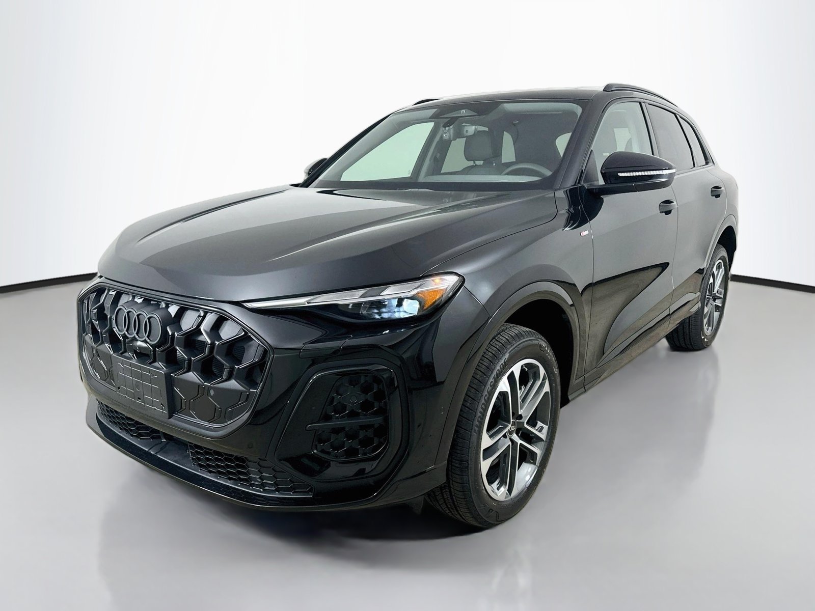 New 2026 Audi Q5 2.0T