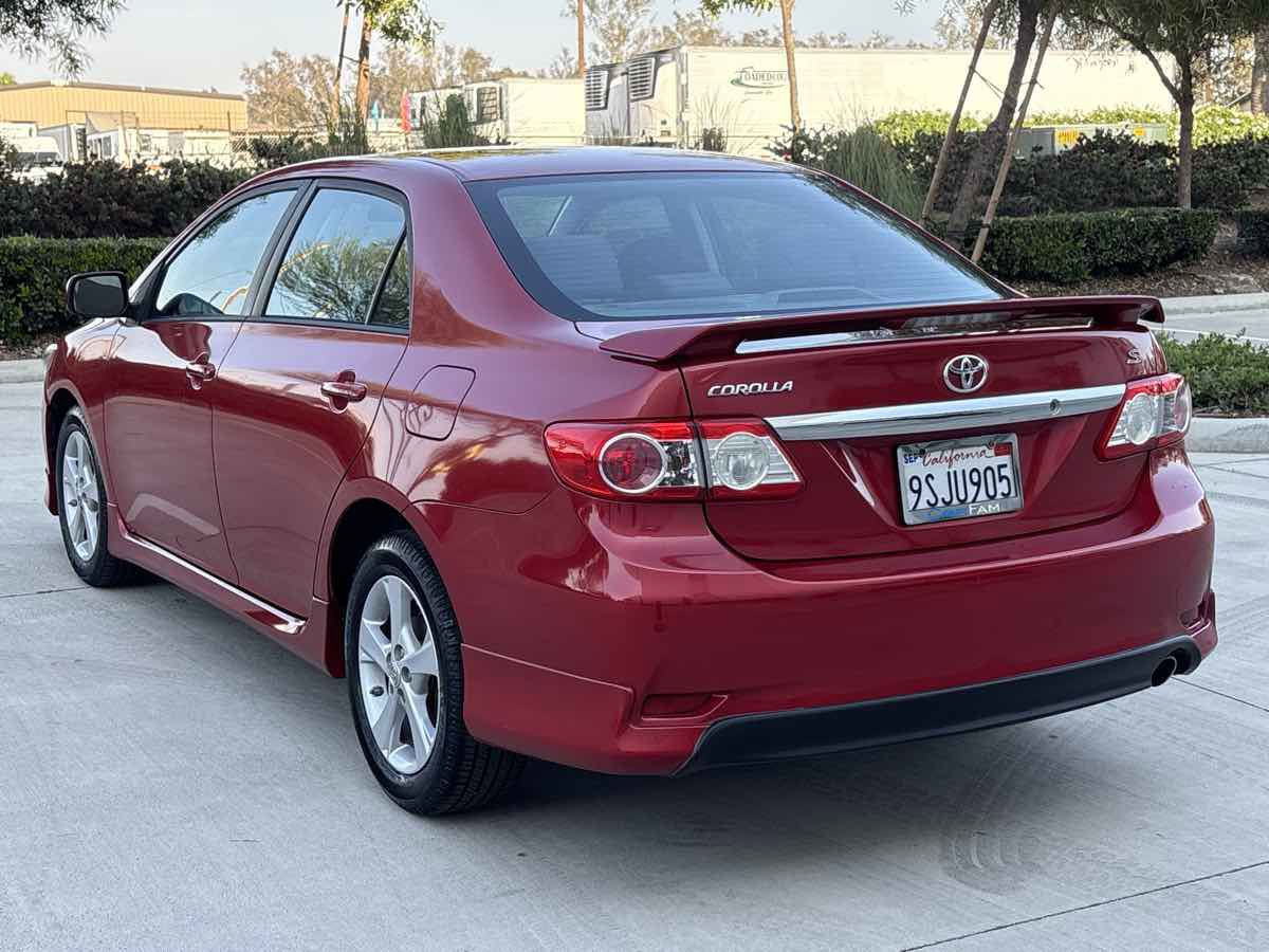 Used 2012 Toyota Corolla S FWD image 5