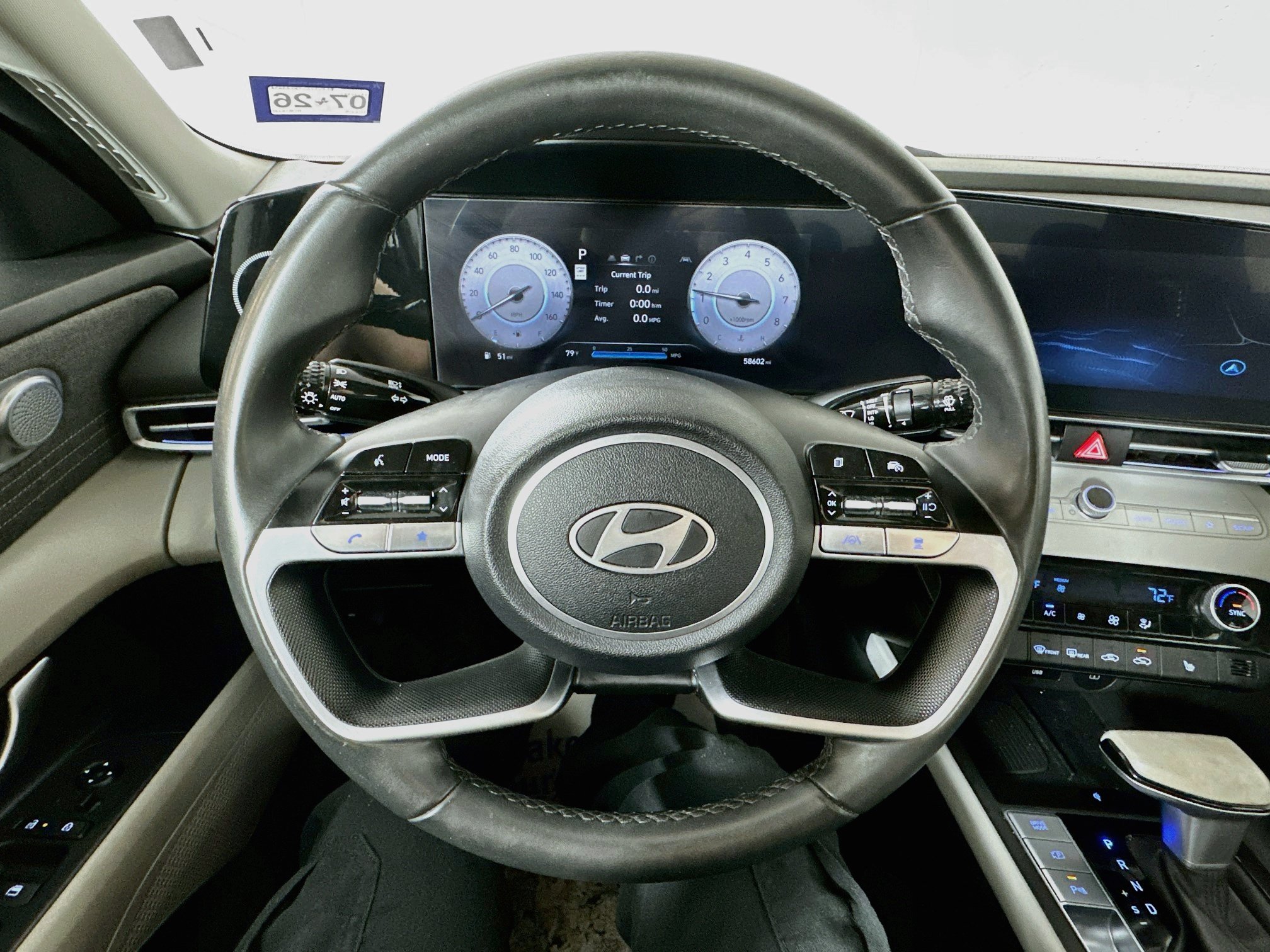 Certified 2024 Hyundai Elantra Limited FWD image 11