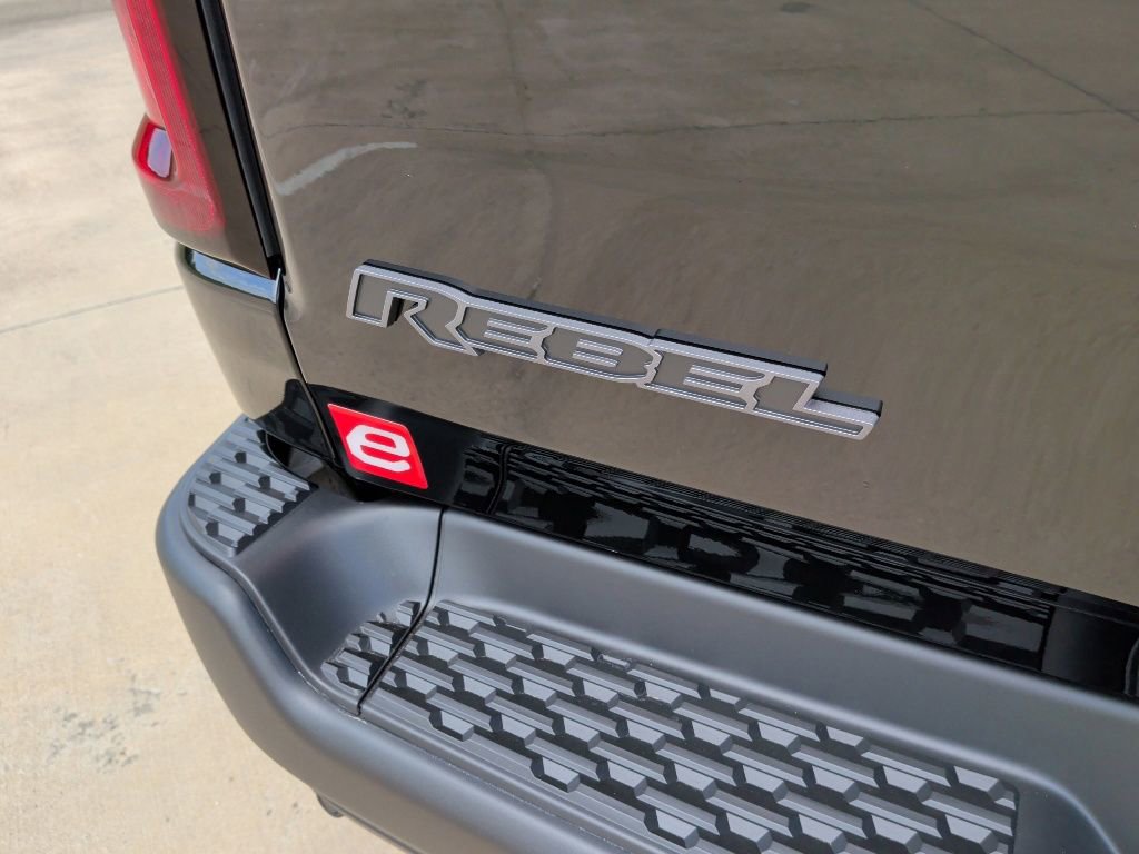 New 2026 RAM 1500 Rebel AWD/4WD image 46