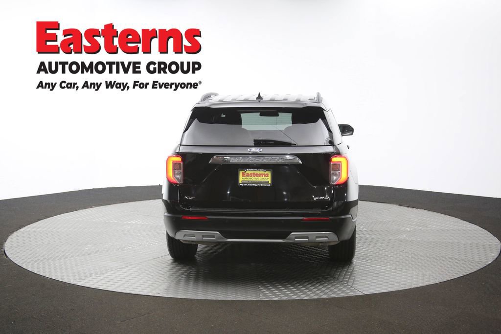 Used 2023 Ford Explorer XLT w/ Equipment Group 202A AWD/4WD image 36