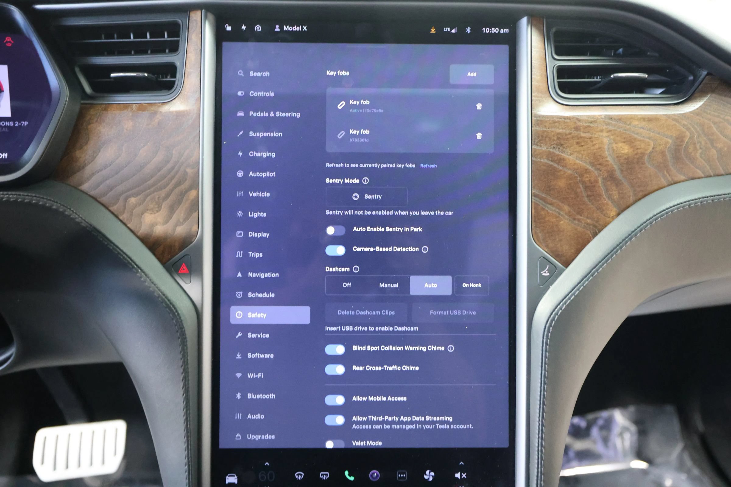 Used 2020 Tesla Model X Long Range AWD/4WD image 68