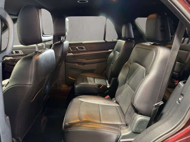Used 2019 Ford Explorer Limited w/ Ford Safe & Smart Package AWD/4WD image 7