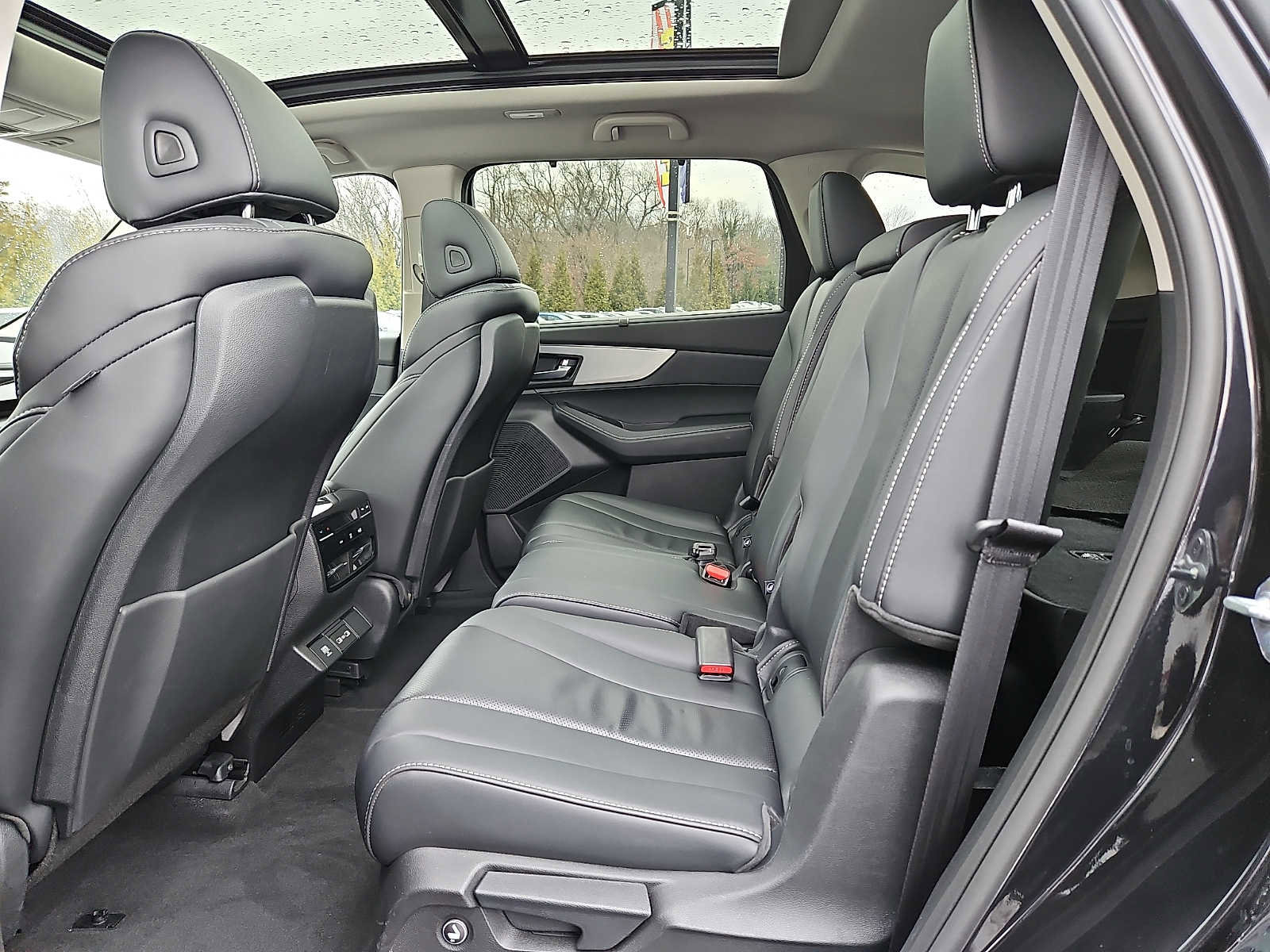 Certified 2023 Acura MDX SH-AWD w/ Technology Package image 16