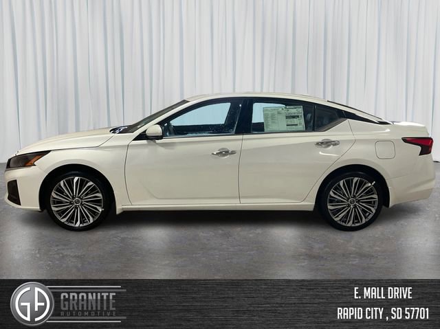 New 2025 Nissan Altima 2.5 SL image 8