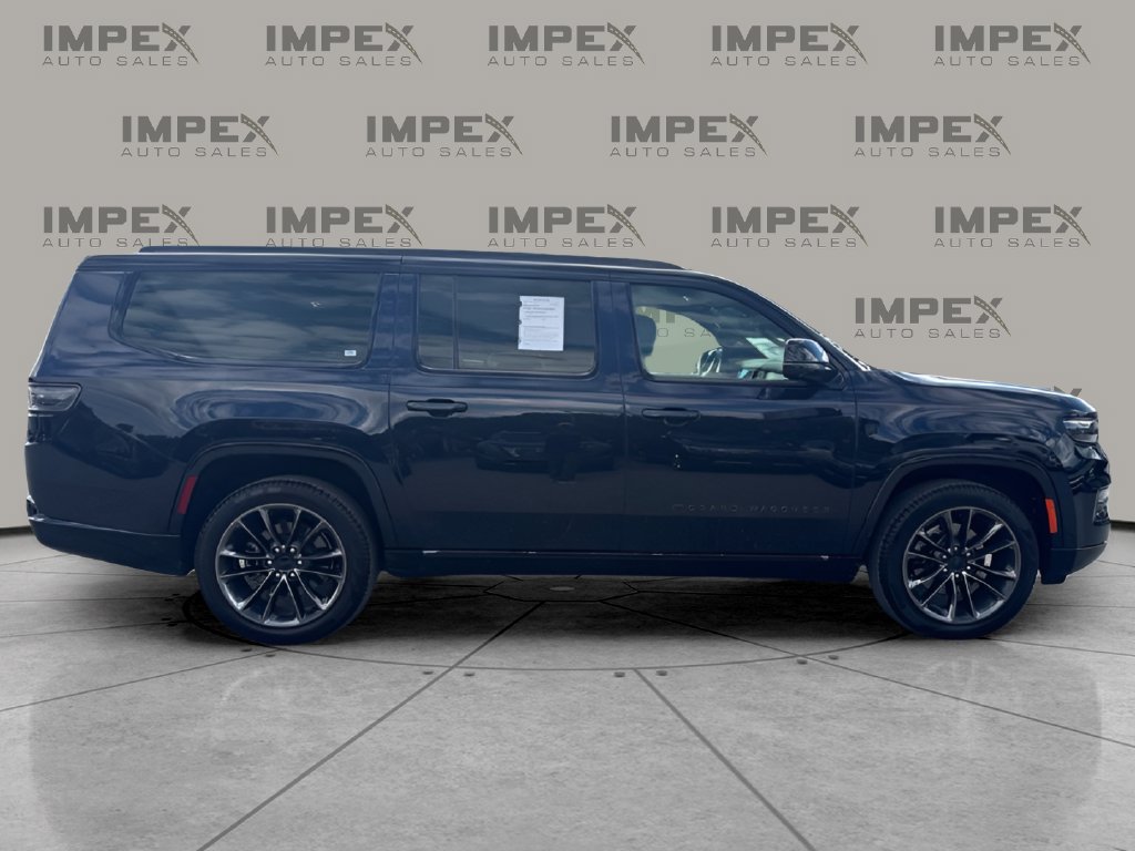 Used 2025 Jeep Grand Wagoneer L Series II Obsidian w/ Quick Order Packagew 28T AWD/4WD image 6