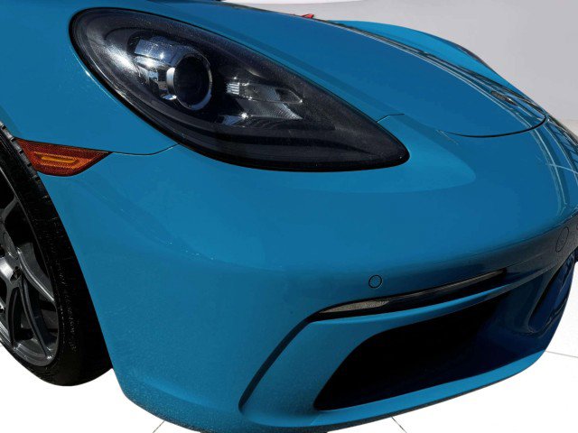 Used 2018 Porsche 718 Boxster S image 10