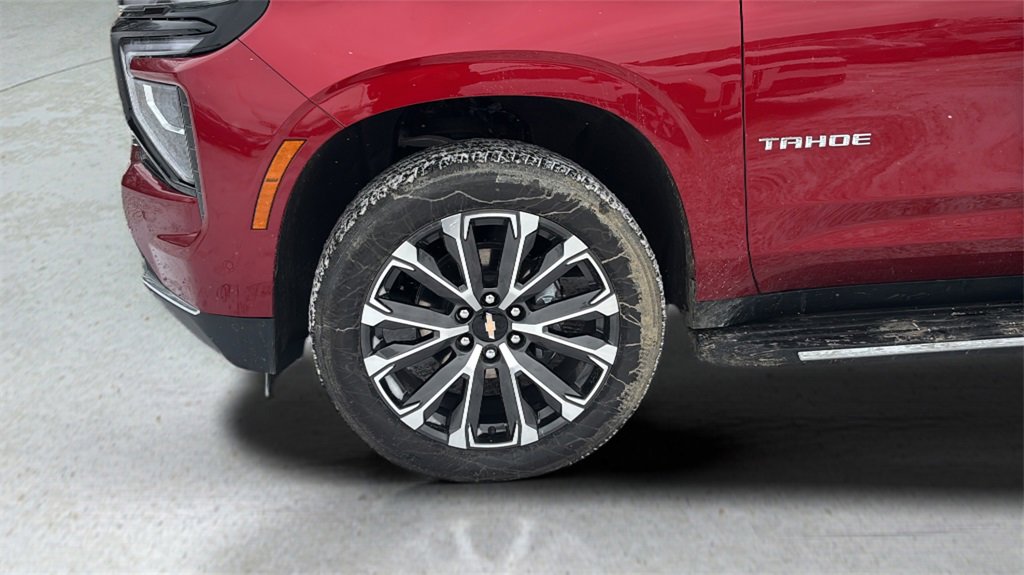 Used 2025 Chevrolet Tahoe High Country w/ Sun And Tow Package image 9
