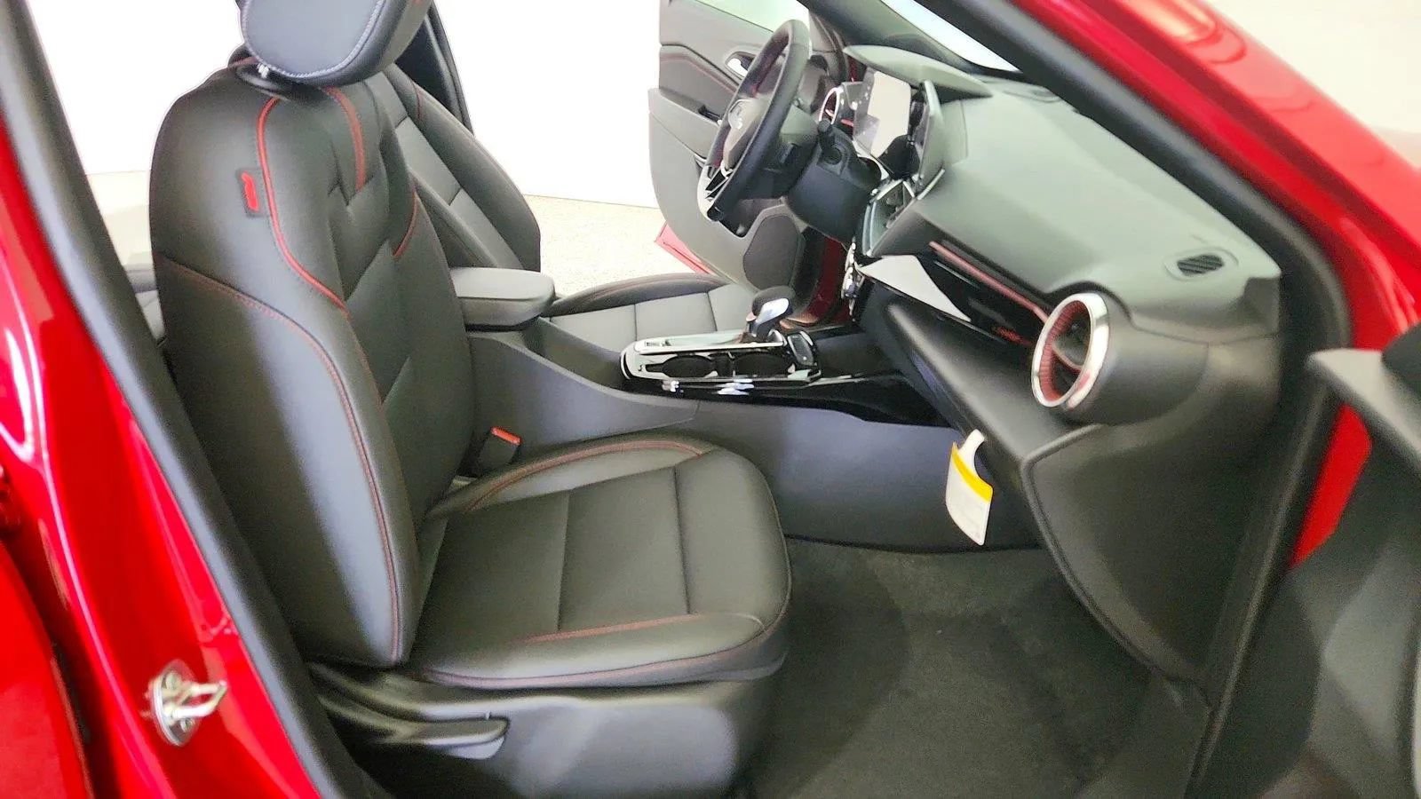 New 2026 Chevrolet Trax RS w/ Driver Confidence Package FWD image 28