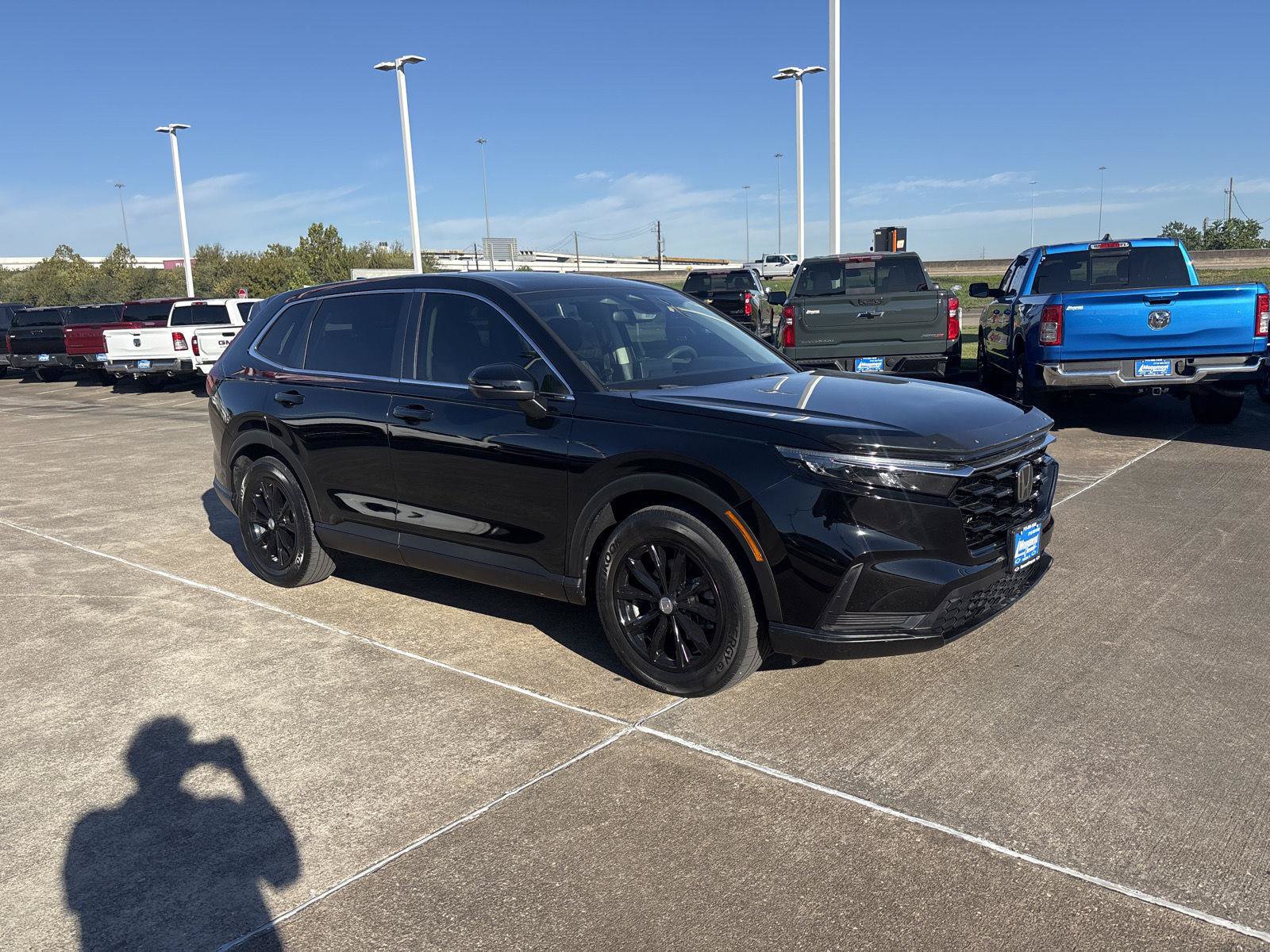 Used 2023 Honda CR-V EX image 6