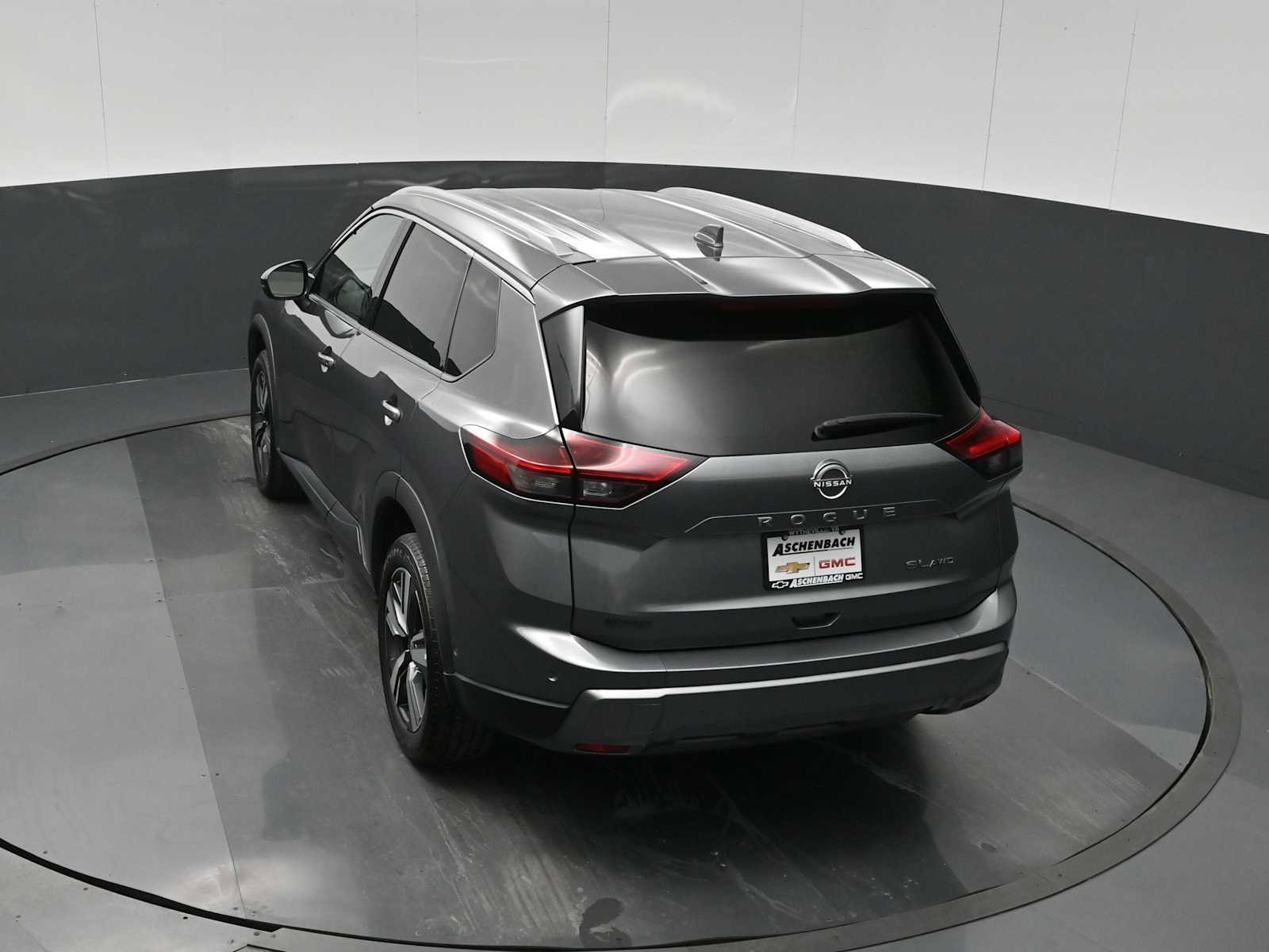 Used 2024 Nissan Rogue SL image 15