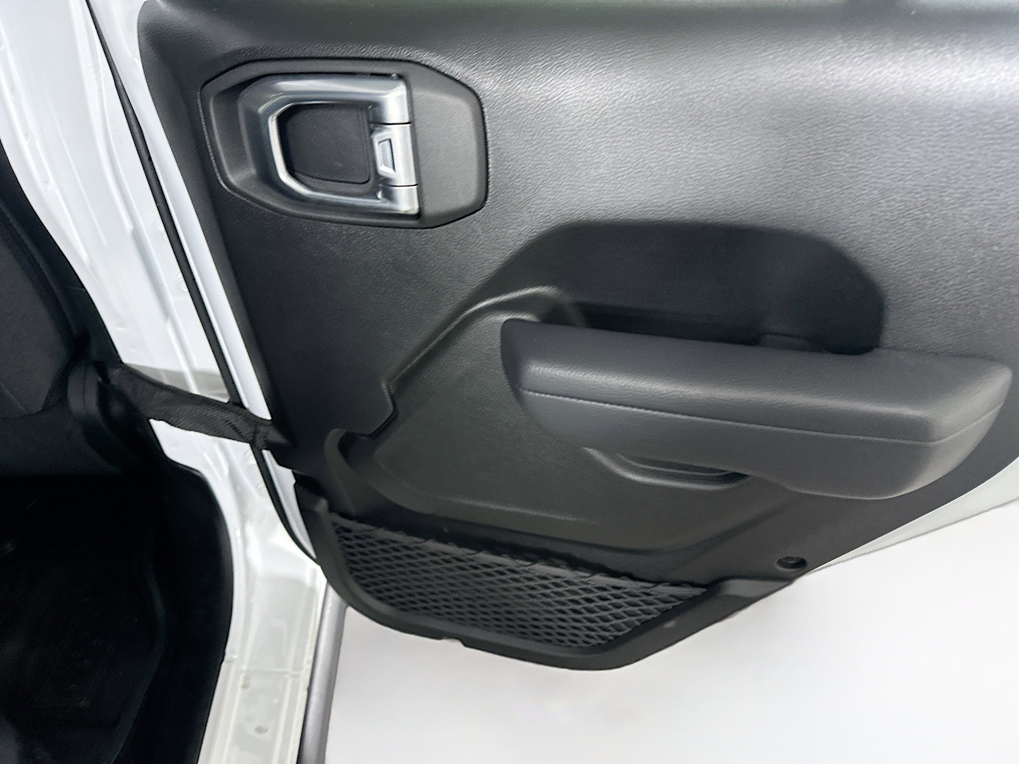 Used 2024 Jeep Wrangler Willys image 27