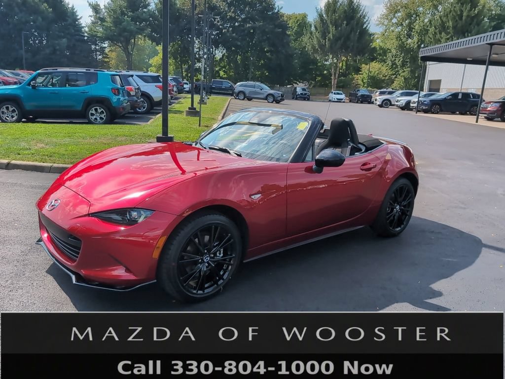 New 2026 MAZDA MX-5 Miata Club w/ Interior Package RWD image 1