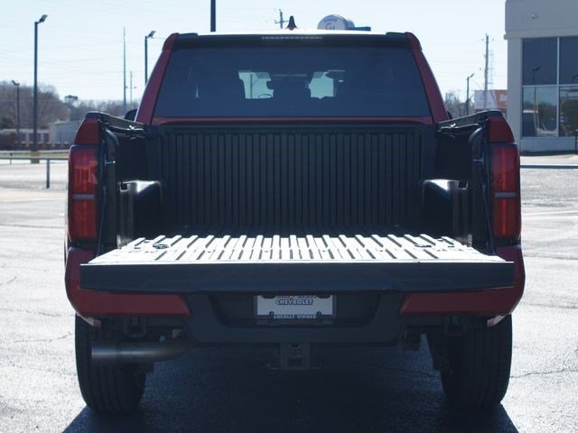 Used 2024 Toyota Tacoma SR5 RWD image 15