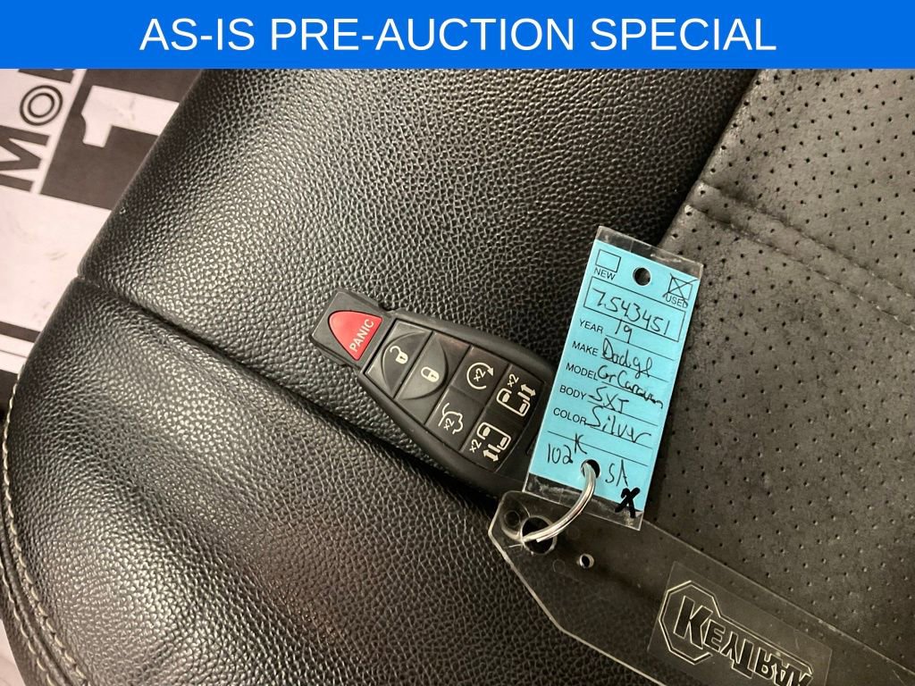 Used 2019 Dodge Grand Caravan SXT image 27