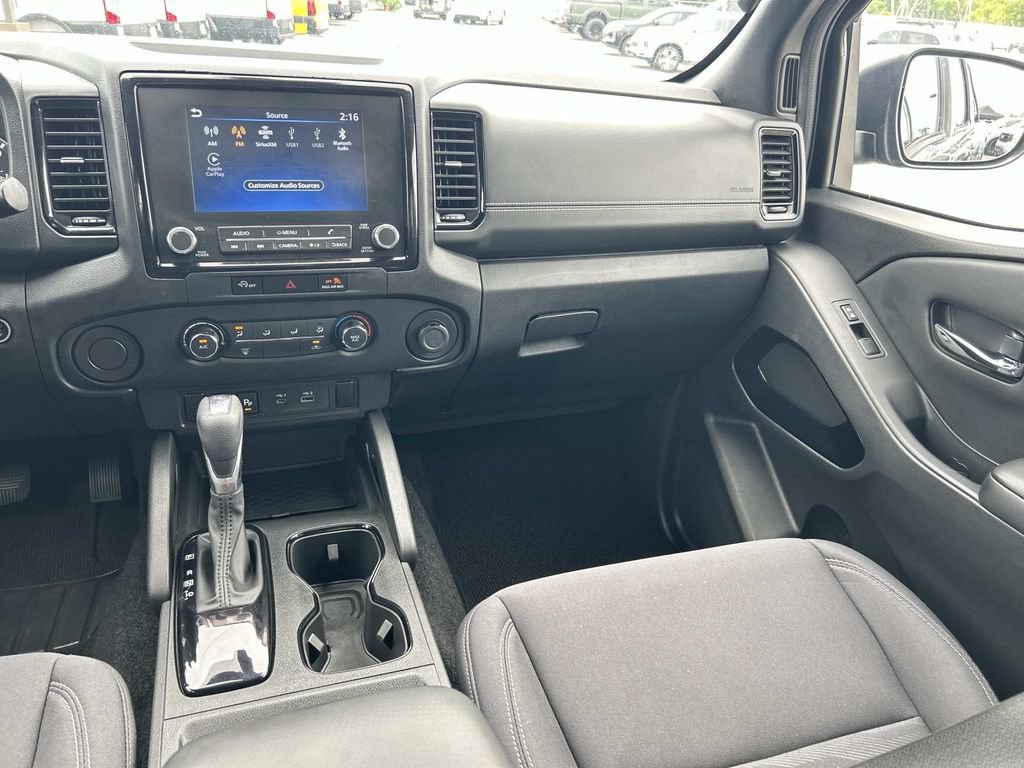 Used 2023 Nissan Frontier SV w/ Midnight Edition Package RWD image 22