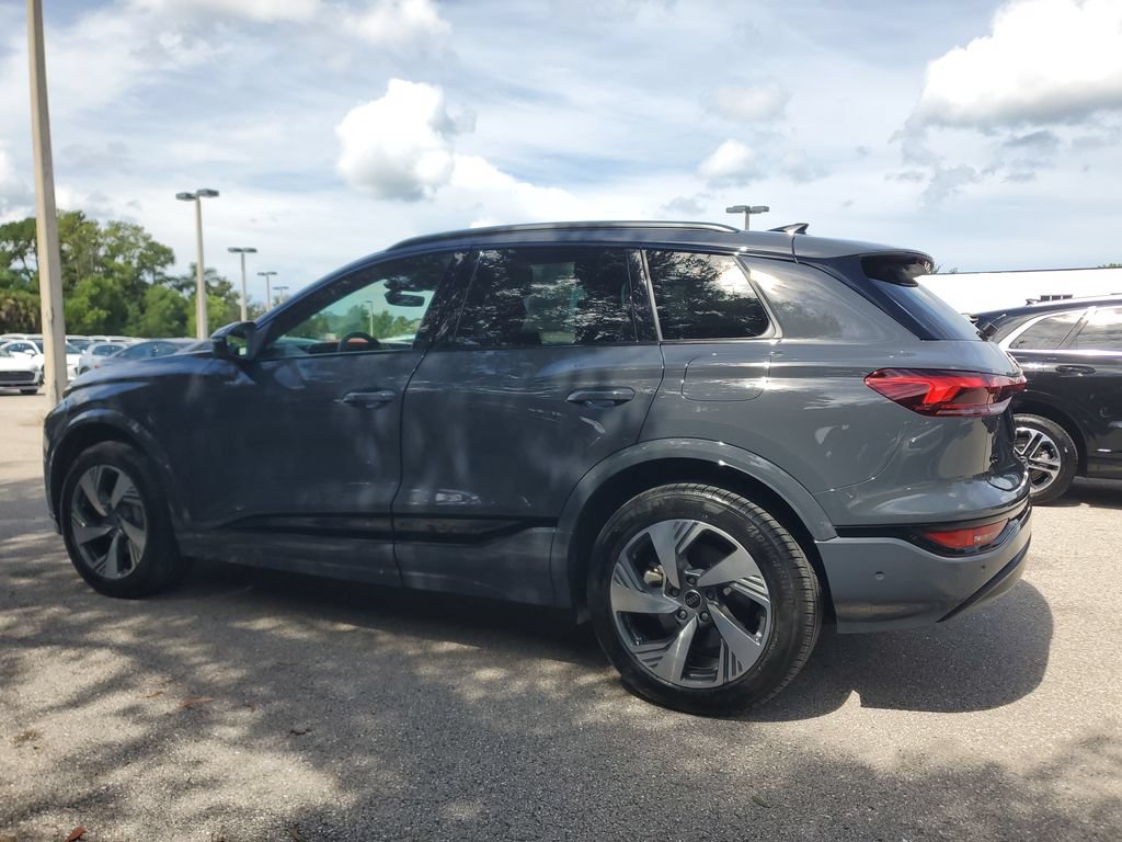 Certified 2025 Audi Q6 e-tron Premium Plus w/ Premium Plus AWD/4WD image 8