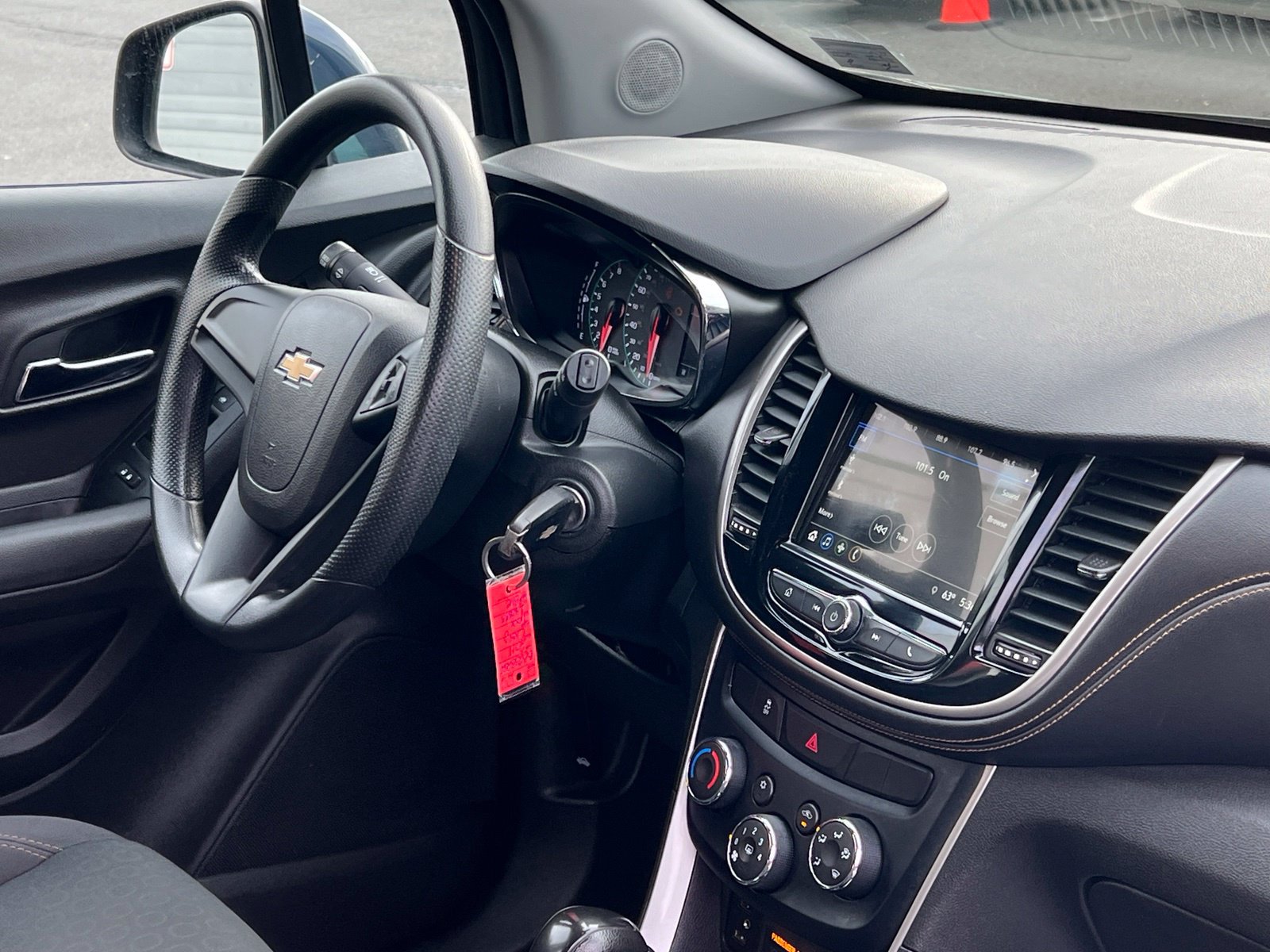 Used 2019 Chevrolet Trax LS FWD image 11