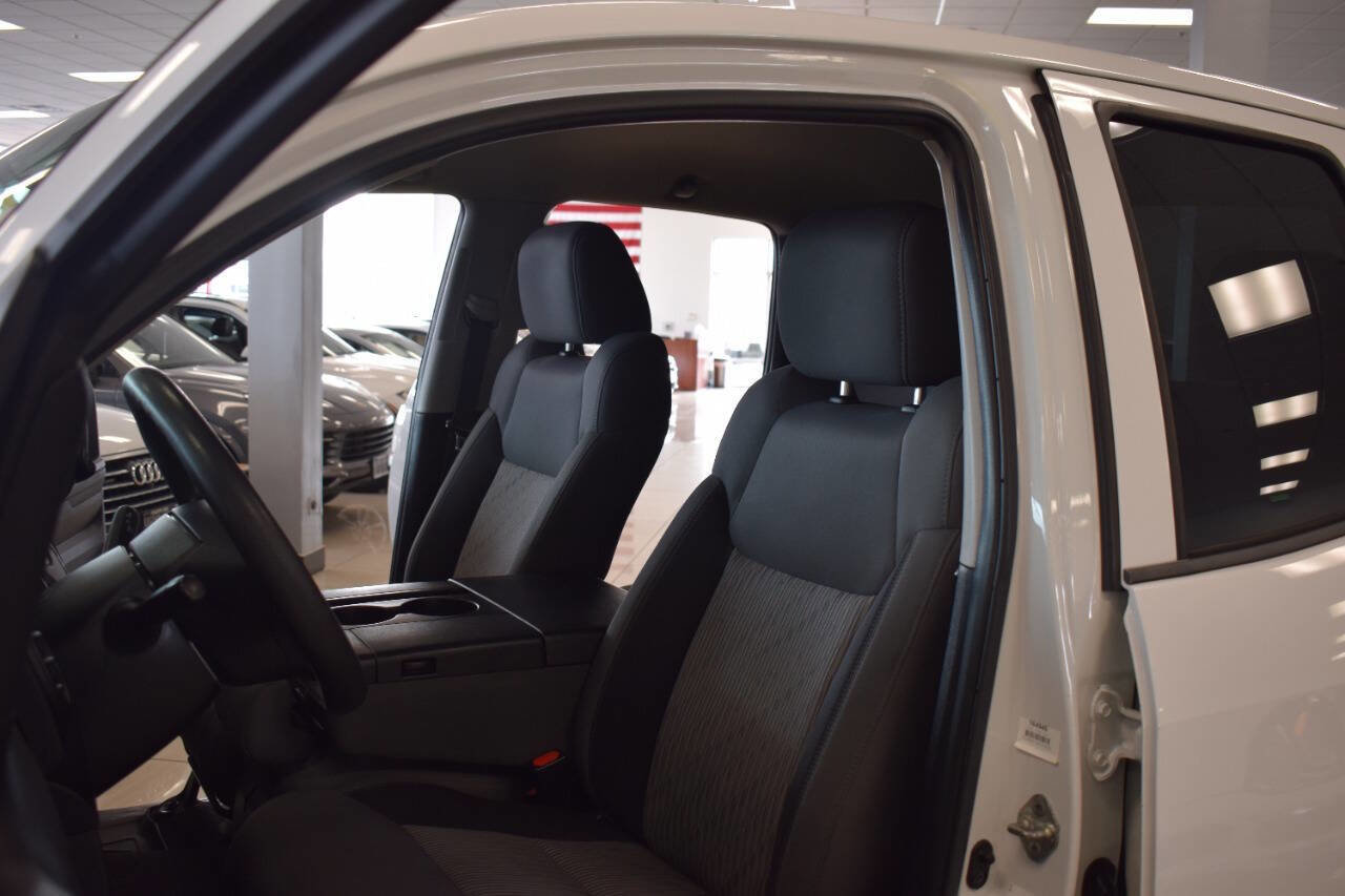 Used 2016 Toyota Tundra SR w/ Tow Package image 42