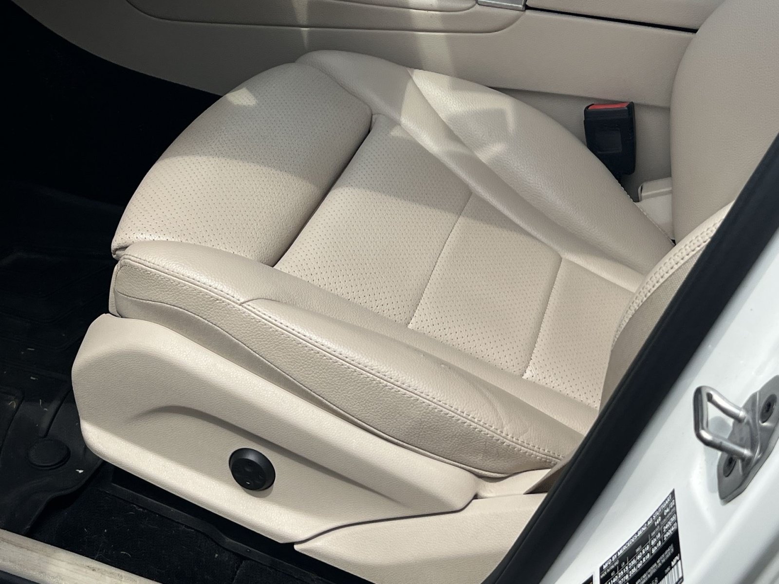 Used 2022 Mercedes-Benz GLC 300 4MATIC image 12