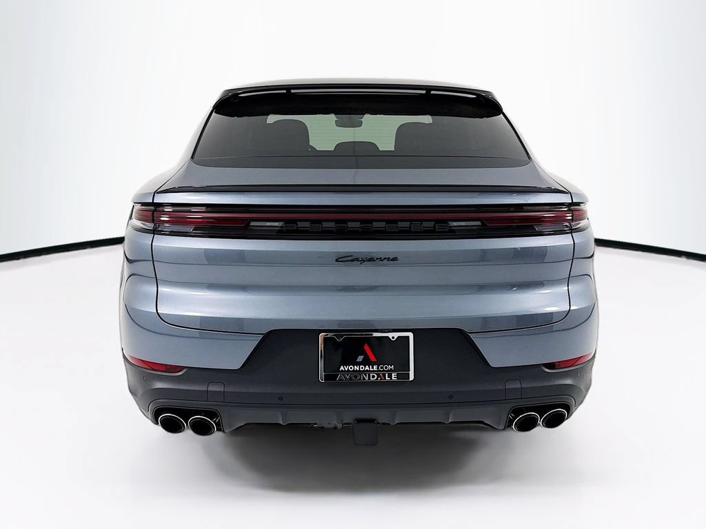New 2026 Porsche Cayenne Coupe AWD/4WD image 10