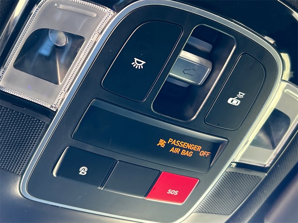 Used 2023 Hyundai Santa Cruz SEL w/ Activity Package image 13