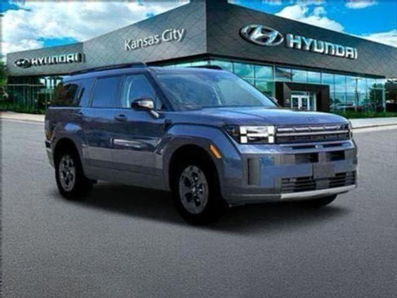 Used 2025 Hyundai Santa Fe XRT image 4