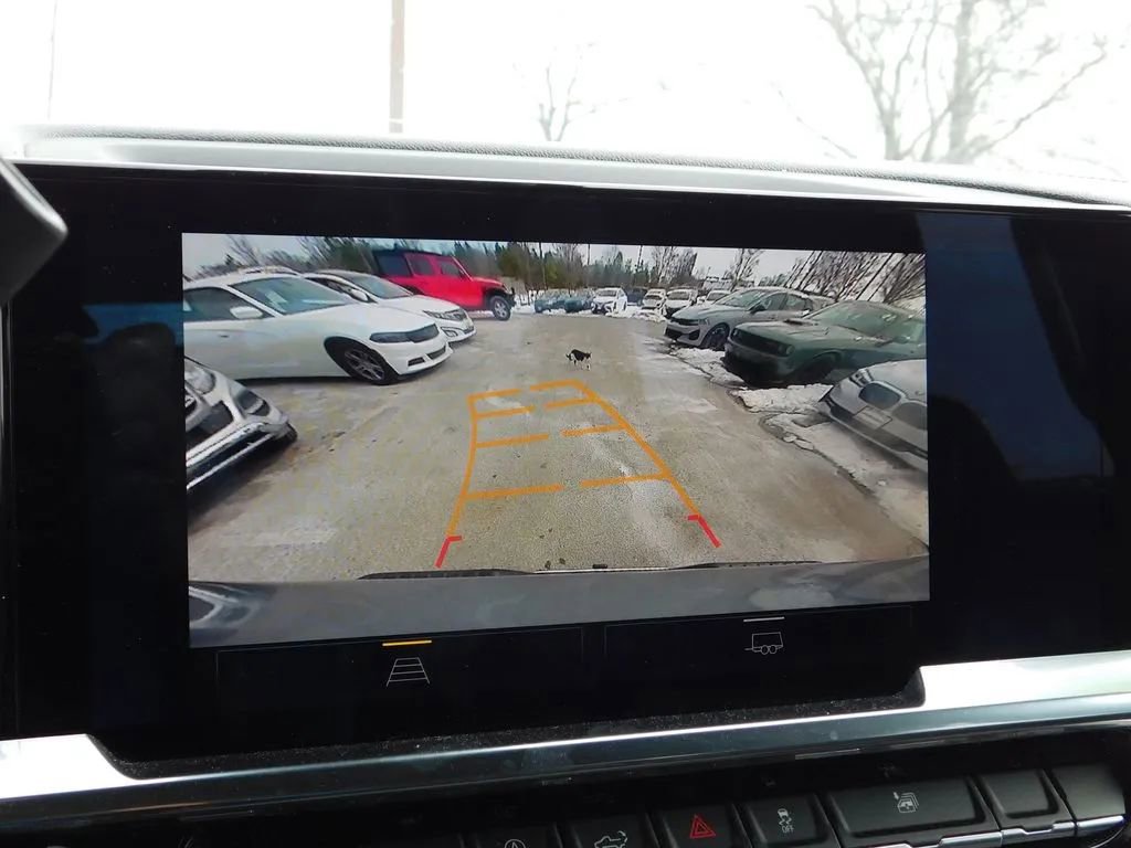 Used 2024 Chevrolet Silverado 1500 LT w/ Protection Package image 19