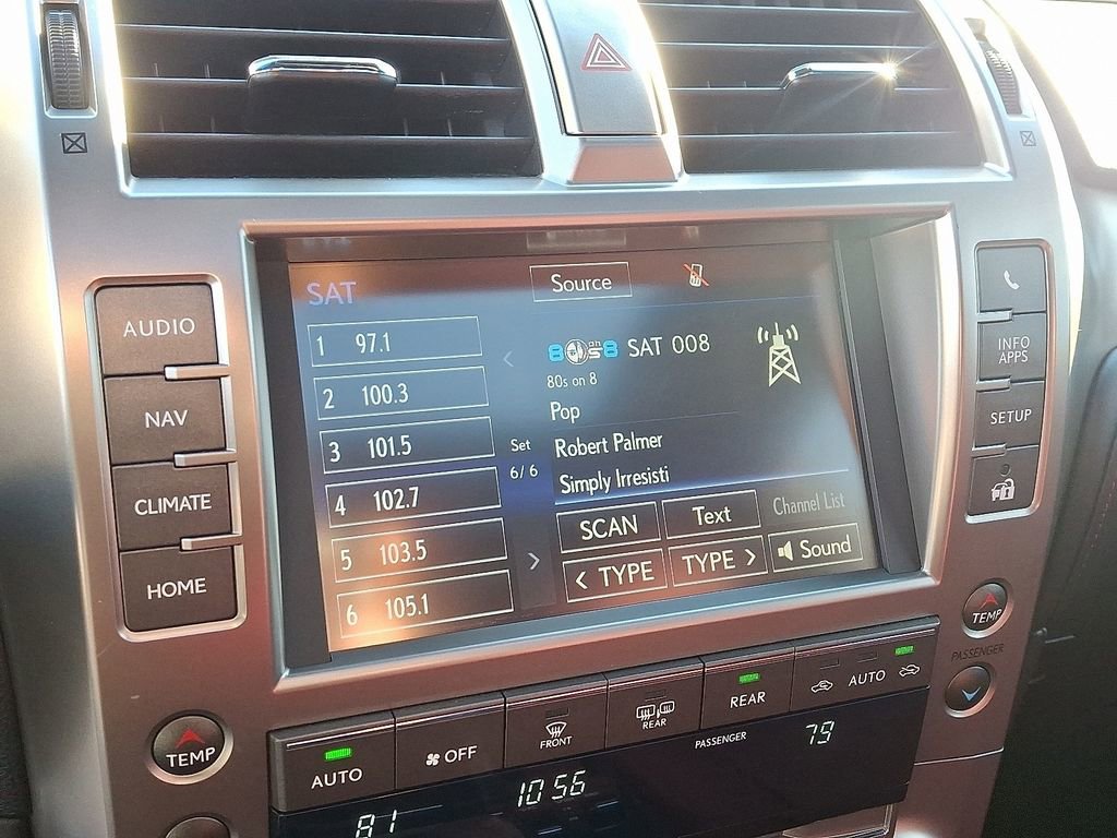 Used 2021 Lexus GX 460 Premium w/ Premium Package image 19