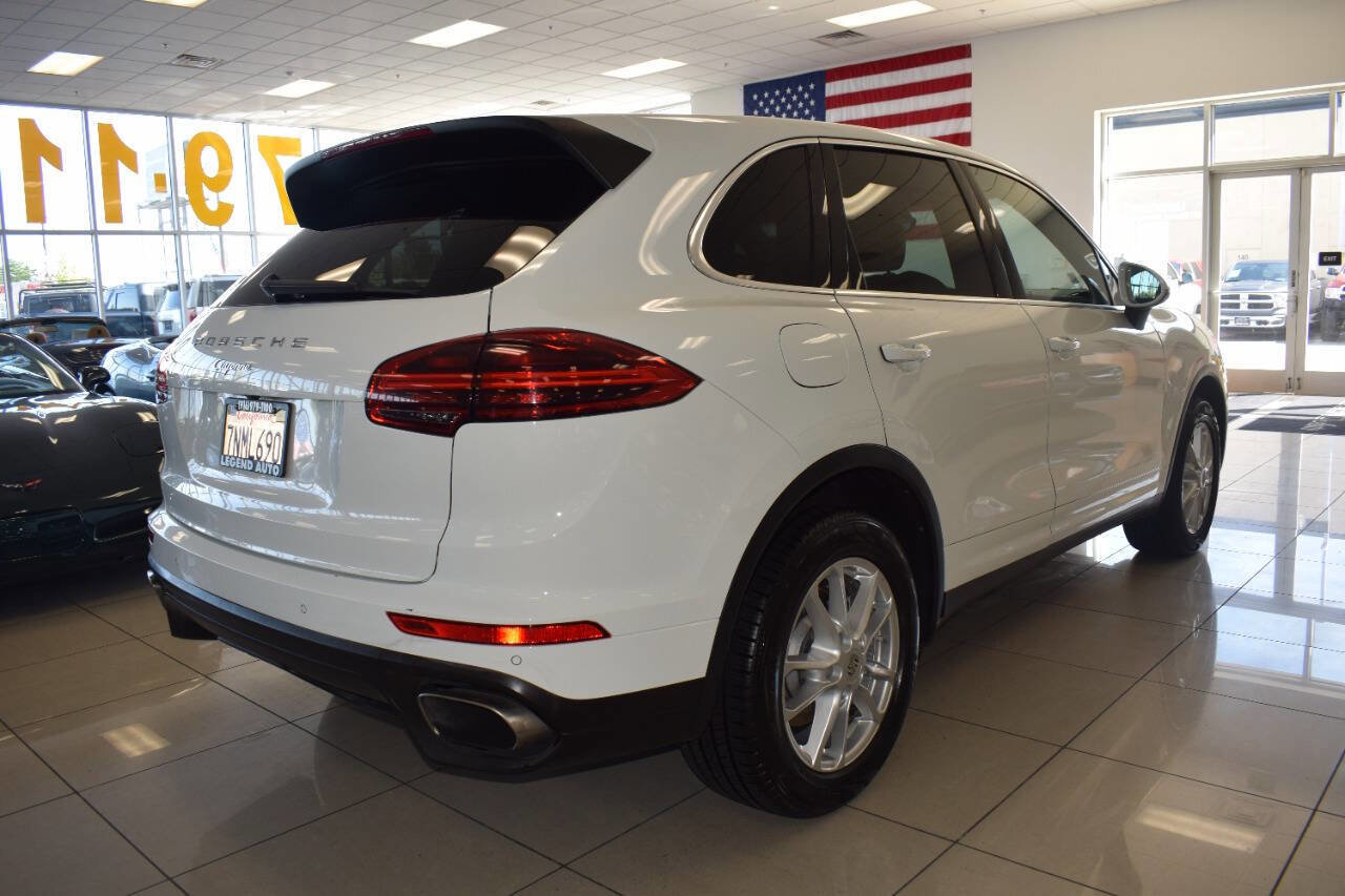 Used 2016 Porsche Cayenne image 6