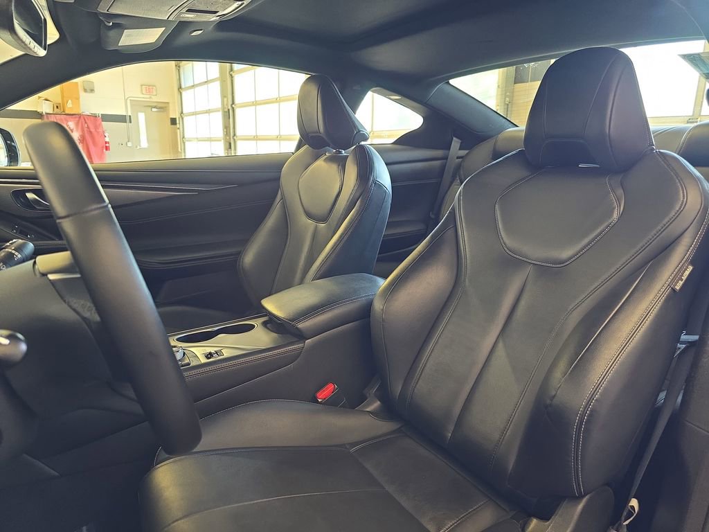 Used 2018 INFINITI Q60 3.0t Luxe w/ Sensory Package 3.0T Luxe AWD/4WD image 17