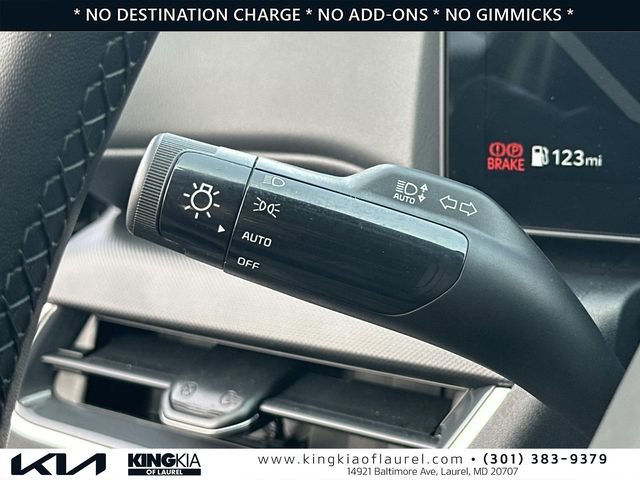 Used 2025 Kia K4 EX FWD image 11