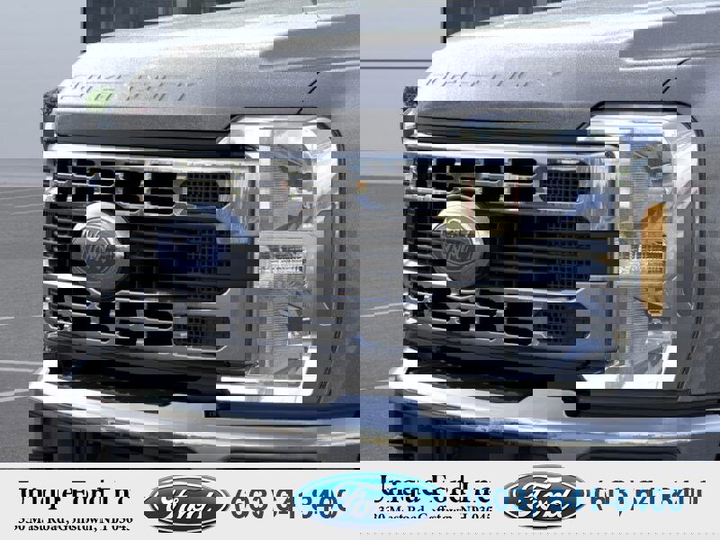 New 2025 Ford F250 XLT w/ Snow Plow Prep Package image 39