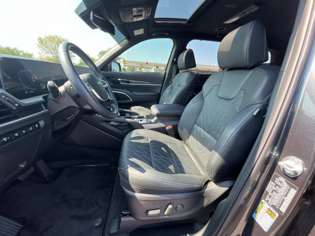 Used 2024 Kia Telluride EX X-Line image 11