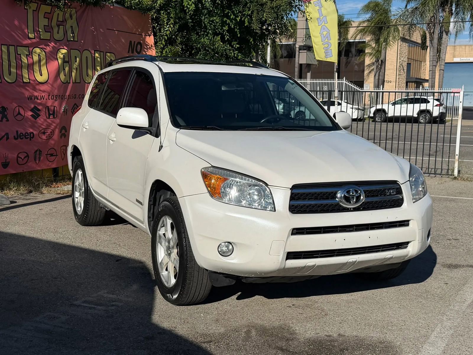 Used 2008 Toyota RAV4 Limited FWD image 3