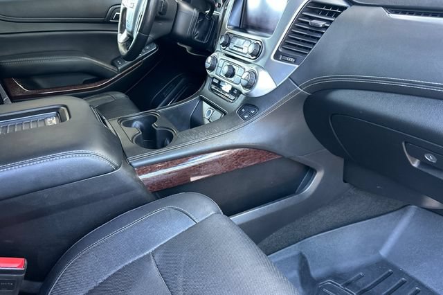 Used 2017 GMC Yukon SLT RWD image 16