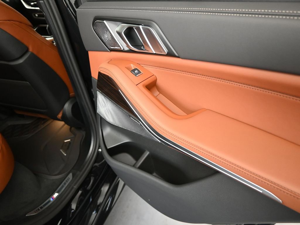 New 2026 BMW X5 M60i image 22